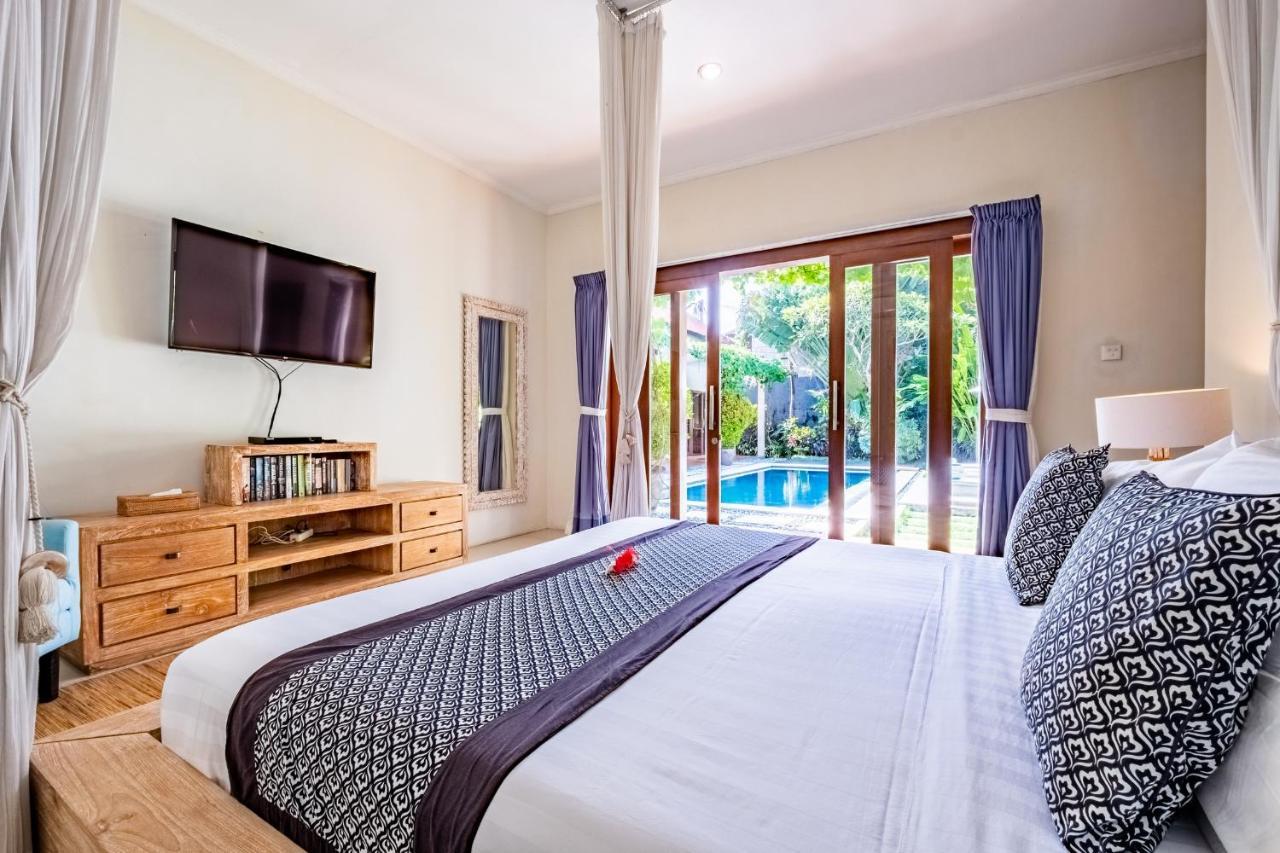 Central Seminyak Villa Martini מראה חיצוני תמונה