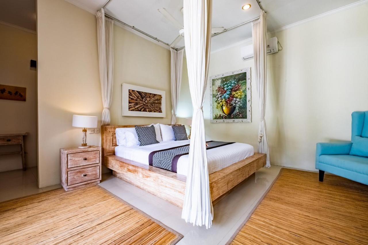 Central Seminyak Villa Martini מראה חיצוני תמונה